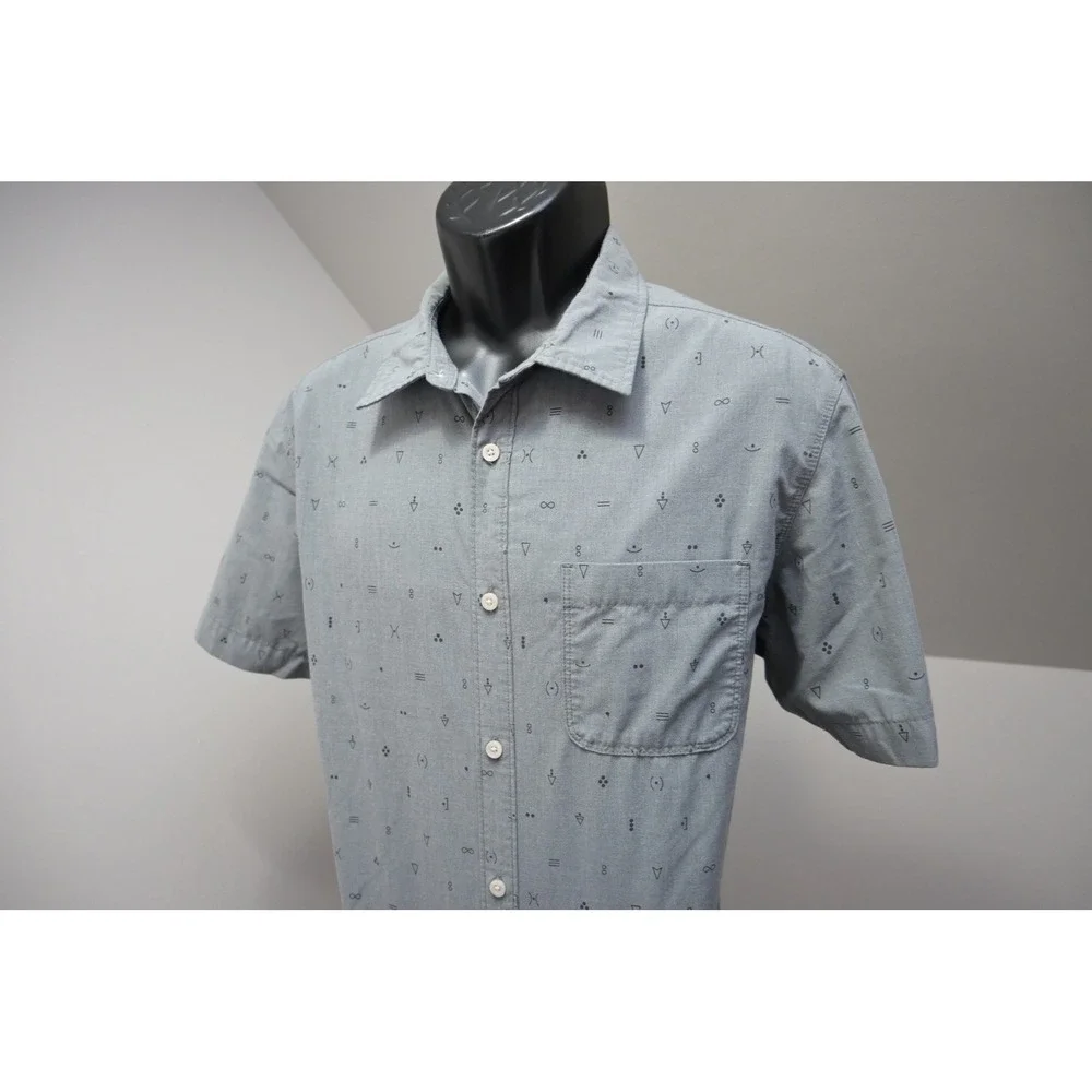 The North Face short sleeve